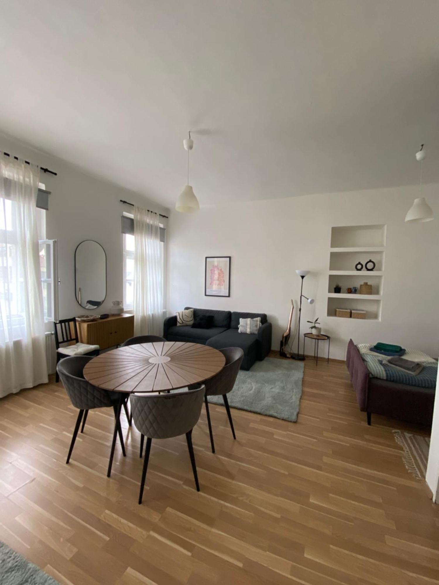 Roomy Apartment Close To Palmovka Praga Exterior foto